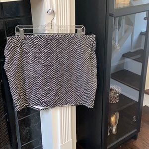 Black and white stretch mini skirt